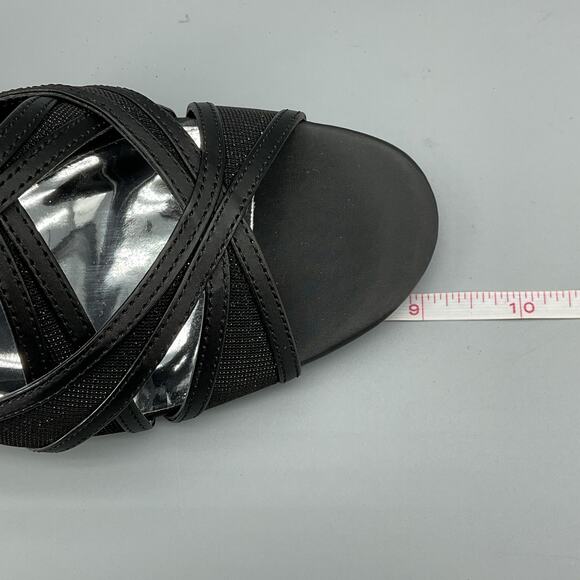 NEW Easy Street Women’s Tristen Dance Flex Outsole Sandals Black Size 7N - Picture 7 of 10